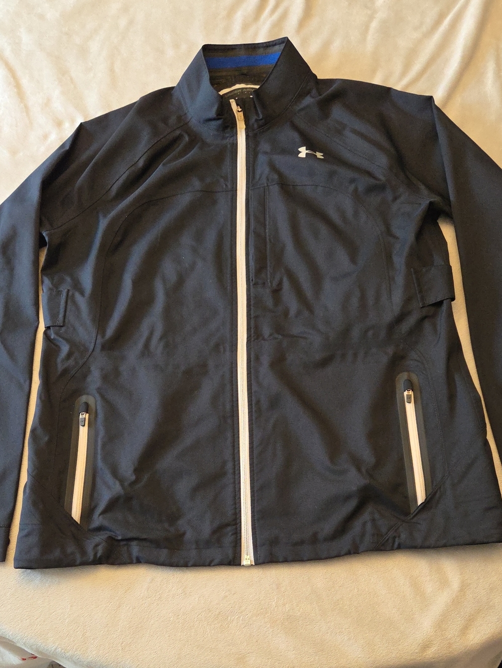 Under Armour Storm Cold Gear Women's Jacket, Size L, Black